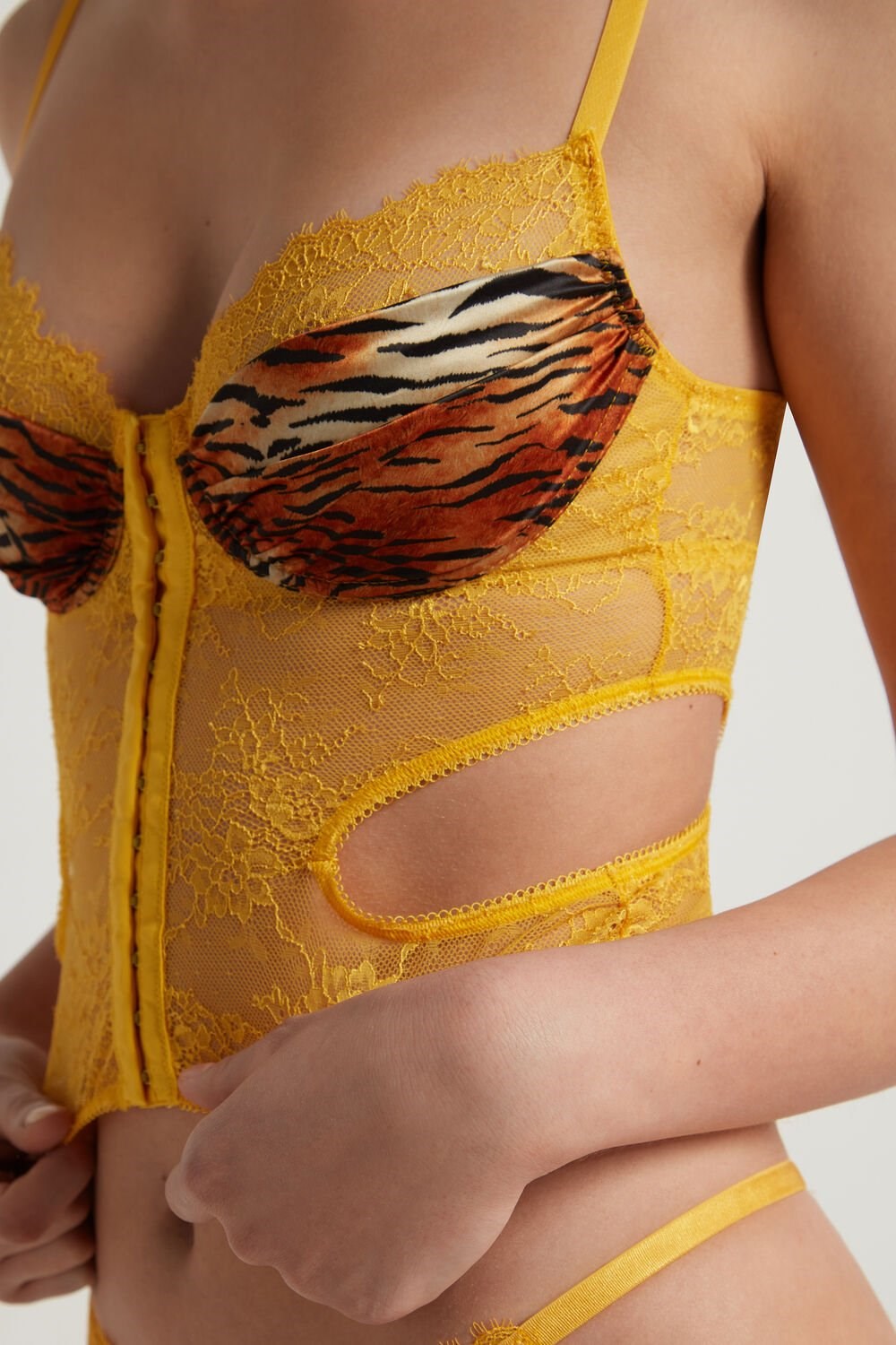 Animal Yellow Tiger Print 267v Tezenis Savage Lace Balconette Bra Top | 852794-HBZ