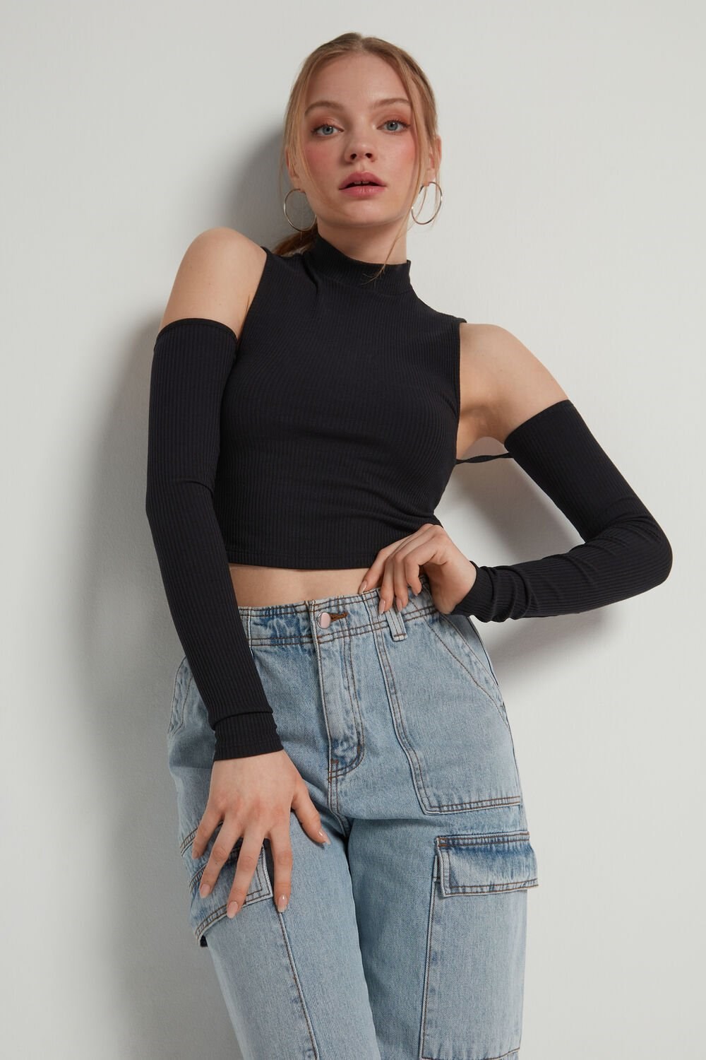 Black Black 019 Tezenis Cropped Ribbed Tank Top with Sleeves | 568730-CGT