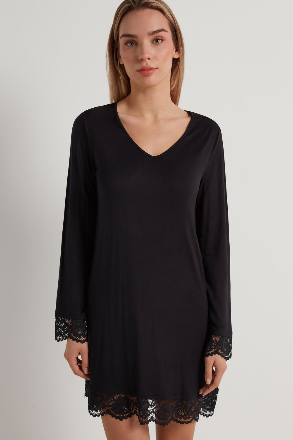 Black Black 019 Tezenis Long-Sleeve Viscose and Lace Nightgown | 168459-UZY