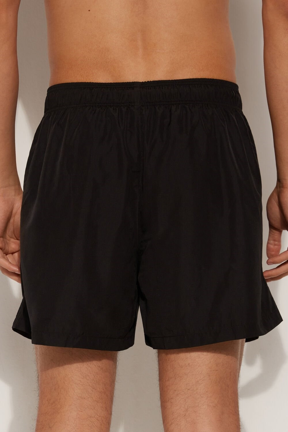 Black Black 019 Tezenis Recycled Fabric Basic Short Swim Trunks | 802769-FLK