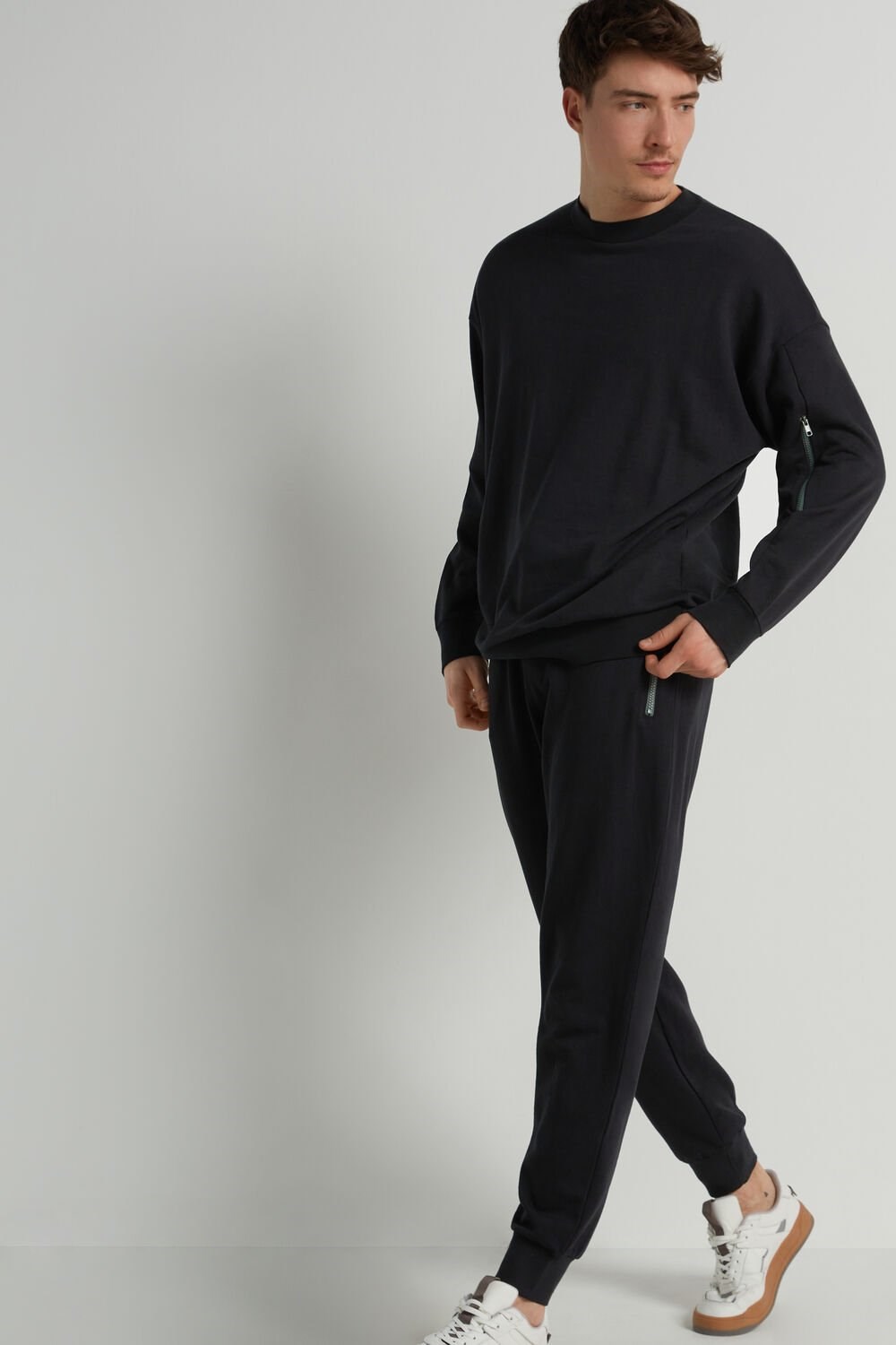 Black Black 019 Tezenis Sweatpants with Zip Pocket | 269418-GEX