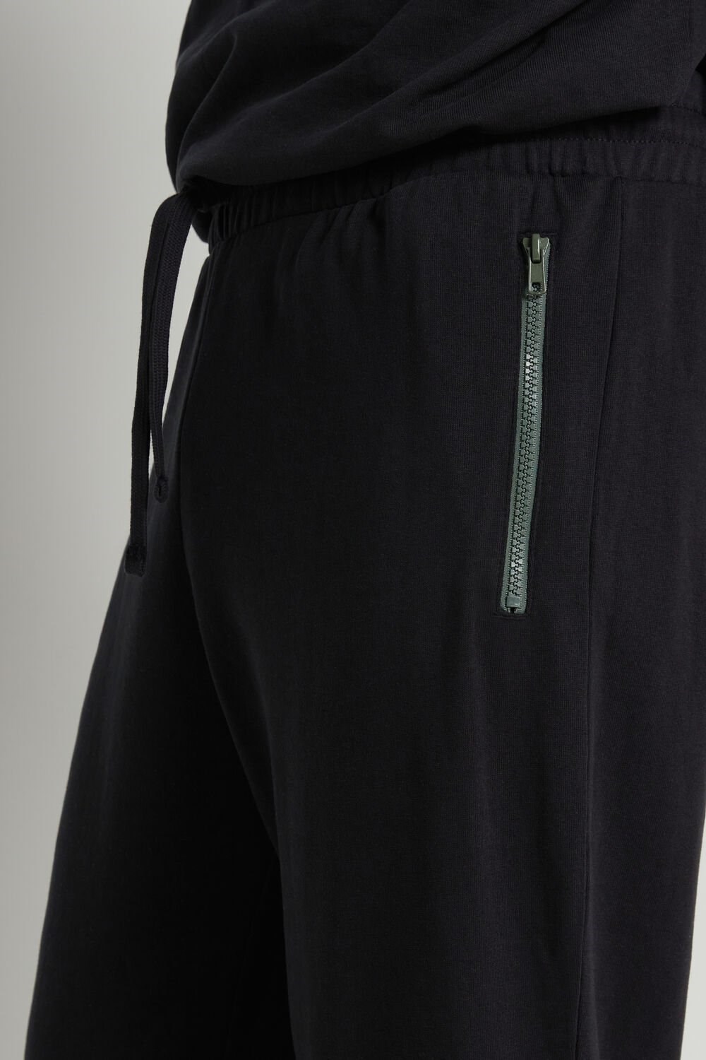 Black Black 019 Tezenis Sweatpants with Zip Pocket | 269418-GEX