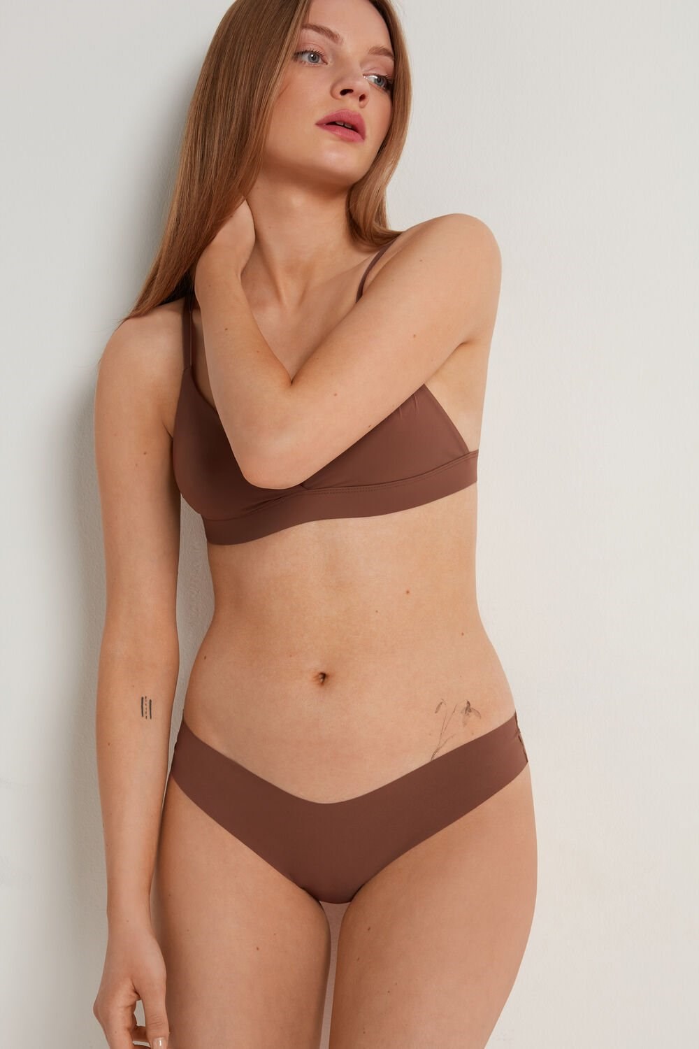 Brown Earth Brown 633v Tezenis Microfiber V-Shaped Laser-Cut Brazilian Panties | 758930-TUX