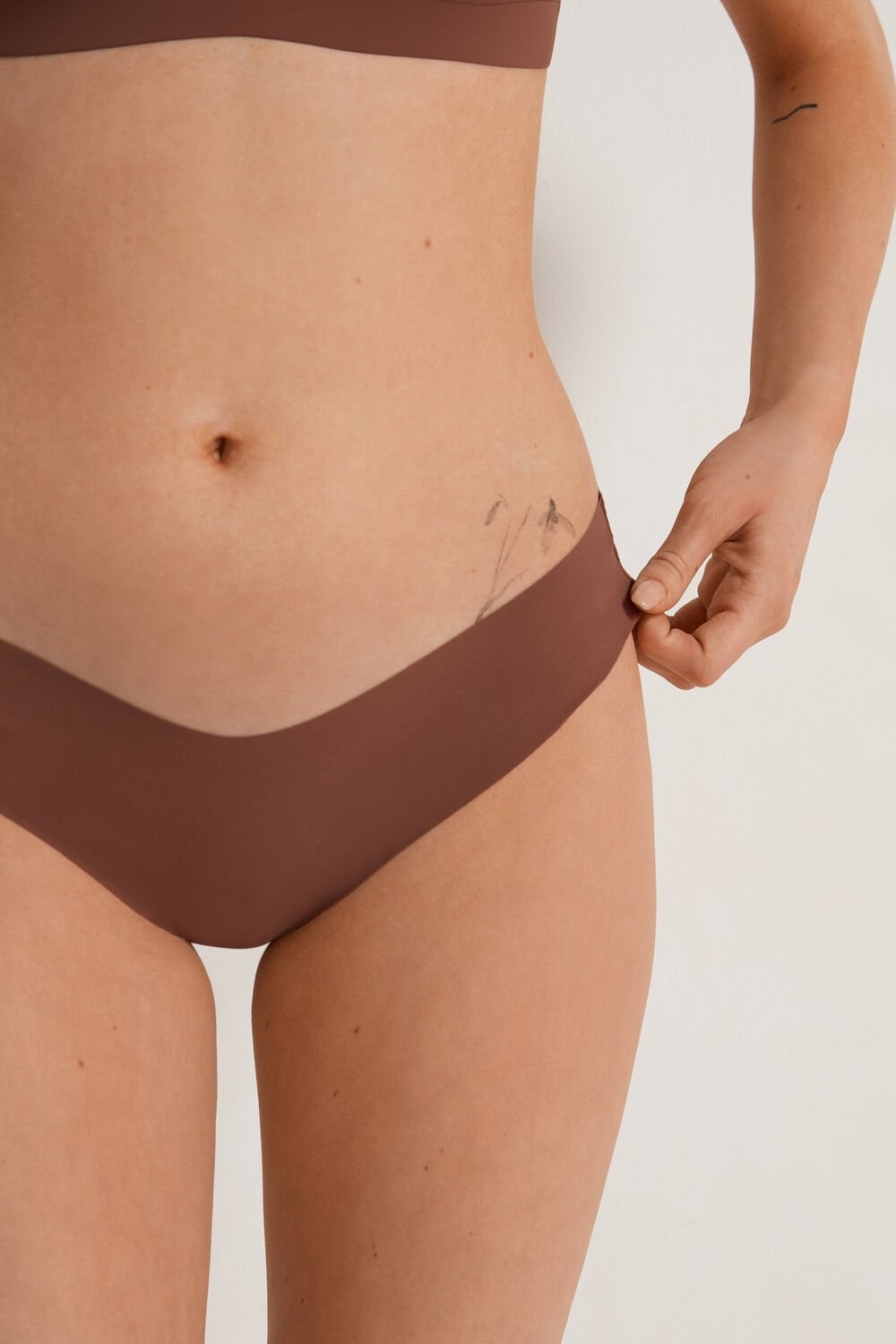 Brown Earth Brown 633v Tezenis Microfiber V-Shaped Laser-Cut Brazilian Panties | 758930-TUX