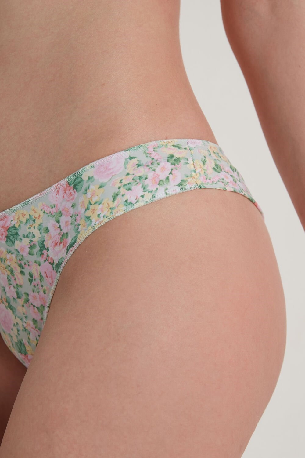 Floral Pastel Country Print 636v Tezenis Printed Microfiber Brazilian Panties | 938162-HWV