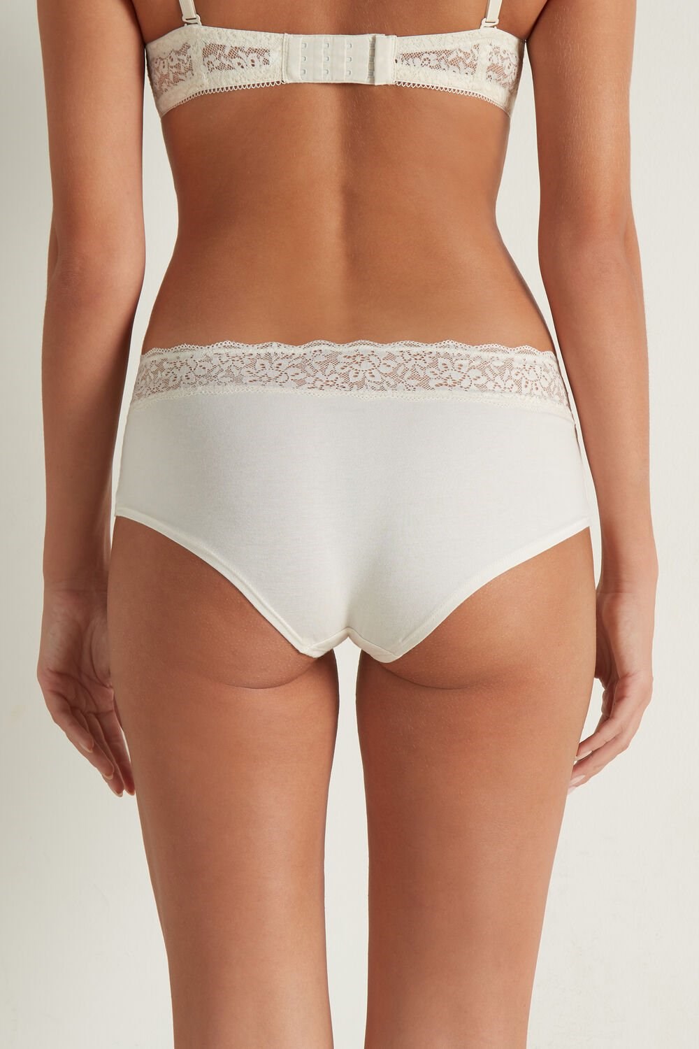 Ivory Ivory Cream 3106 Tezenis Recycled Cotton and Lace Boyshorts | 794315-TBE