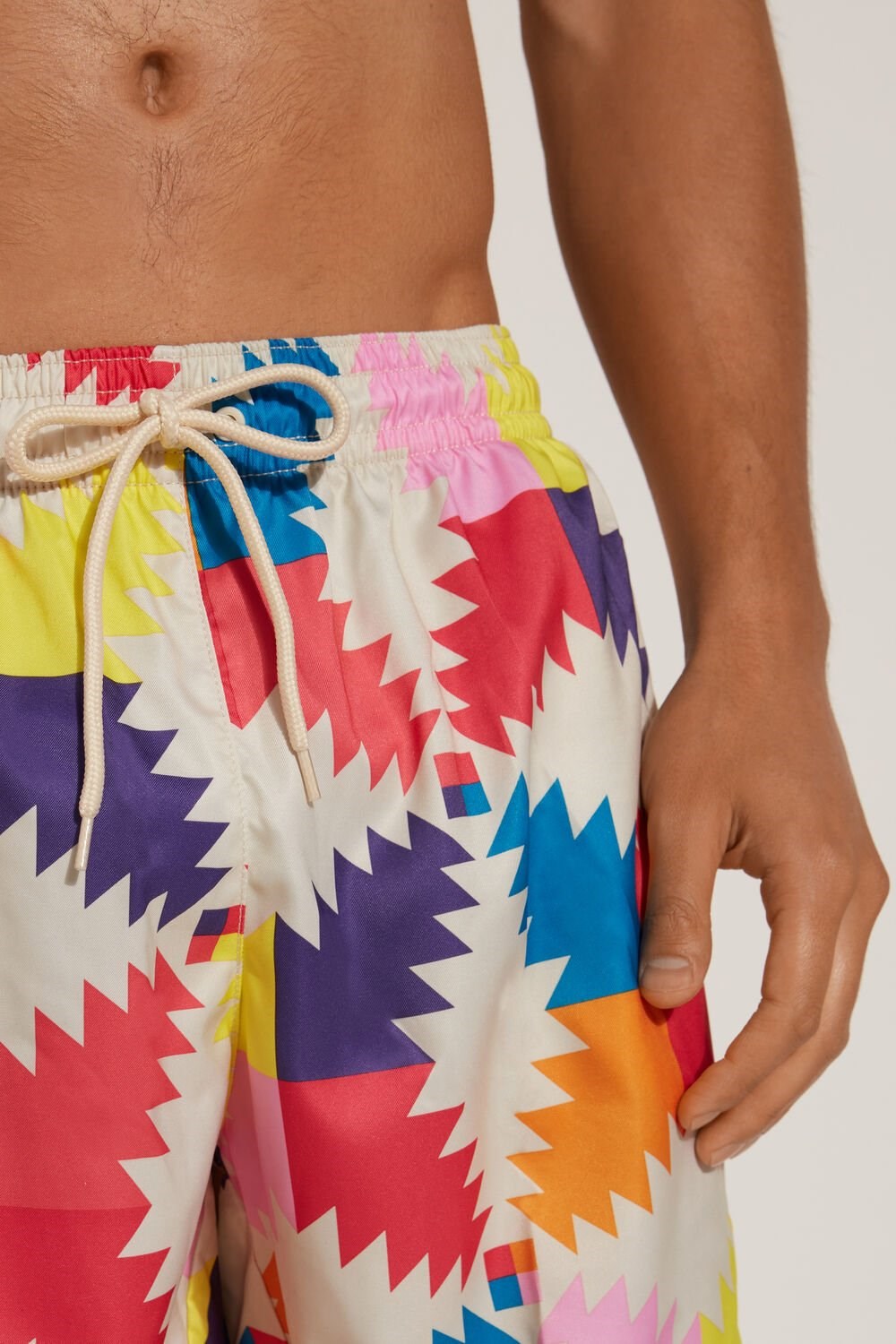 Multicolor Geometric Color Print 583v Tezenis Printed Swim Trunks | 749031-OJR