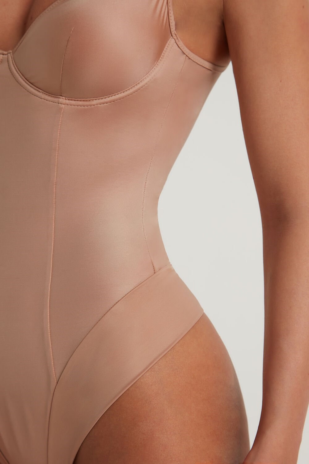 Nude Natural Blush 1905 Tezenis Ultralight Shaping Balconette Bodysuit | 659872-TKN