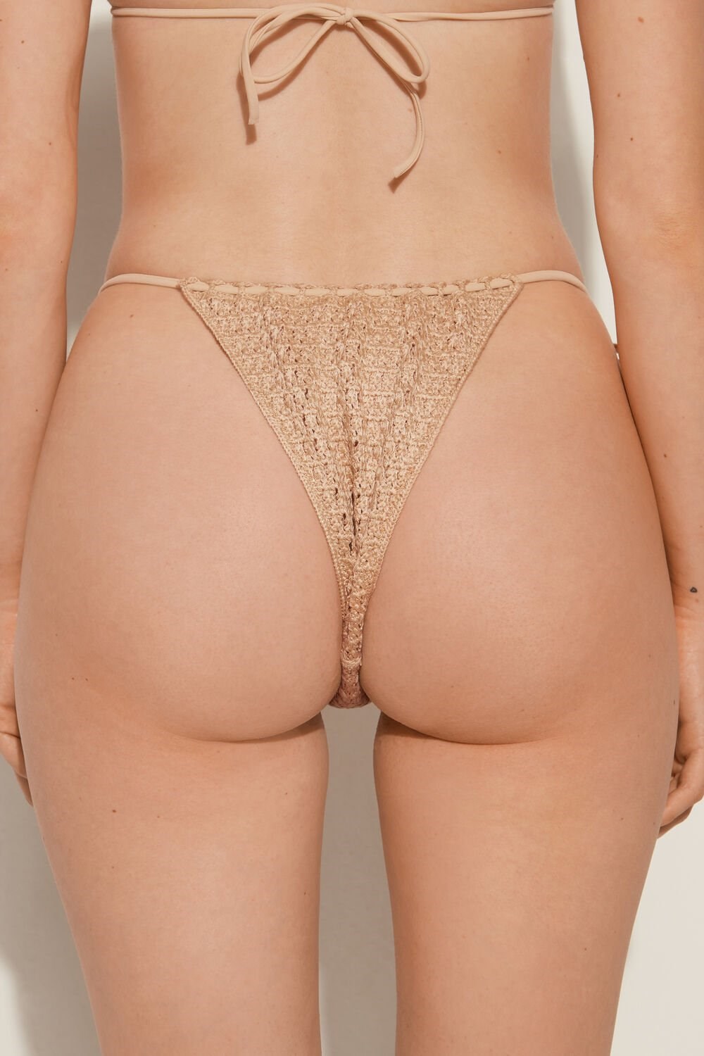 Nude Nude Sand 557v Tezenis Seashell Crochet String Brazilian Bikini Bottoms | 481296-RSJ