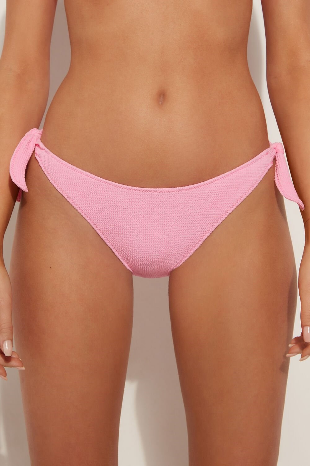 Pale Pink Hollywood Pink 560v Tezenis 3D Effect String Bikini Bottoms | 215370-KIY