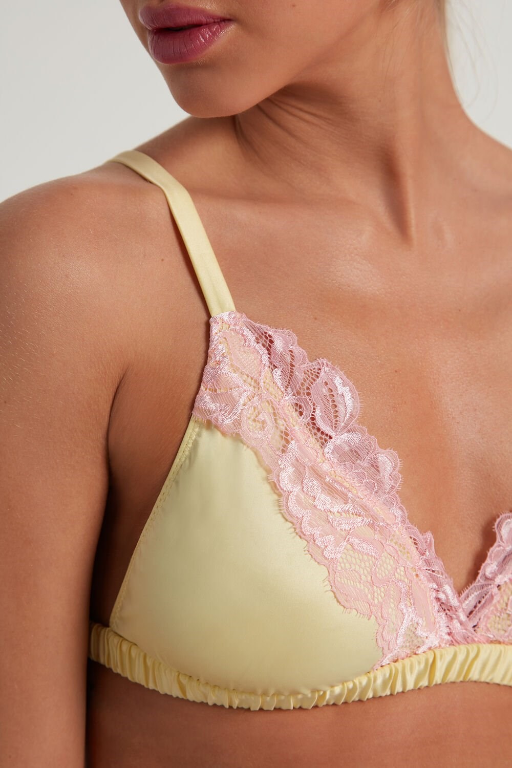 Yellow Vanilla Yellow/Baby Pink 269v Tezenis Delicate Satin Triangle Bra | 518032-KMB